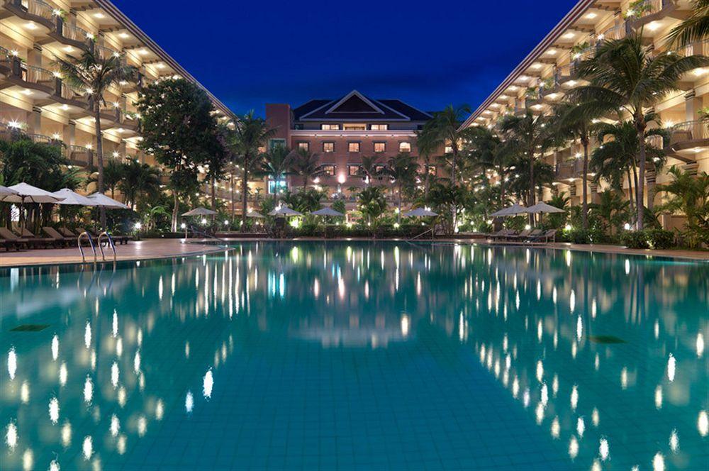 Angkor Howard Hotel Siem Reap Exteriör bild