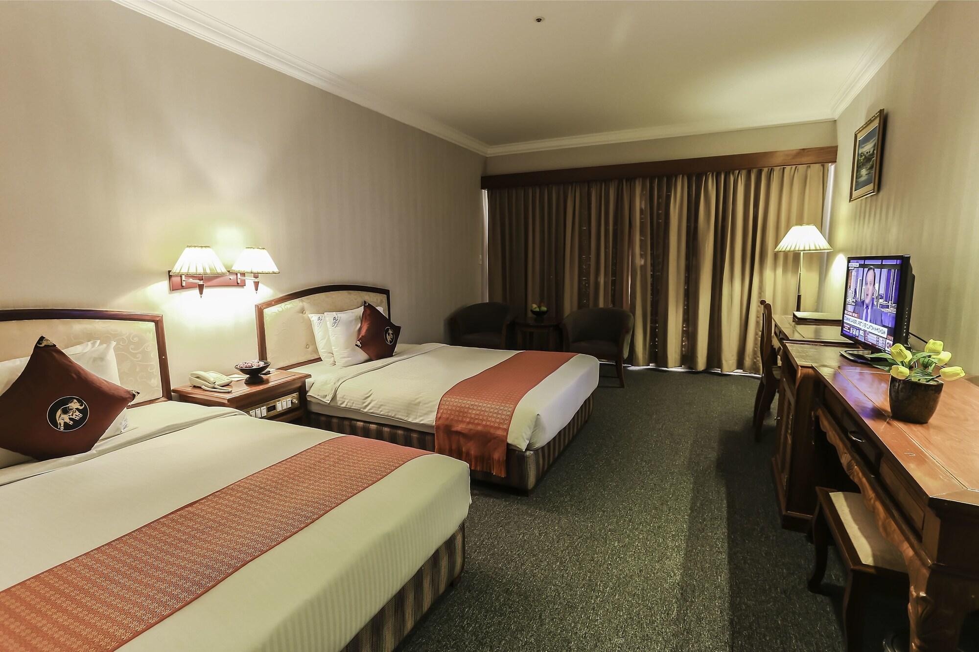 Angkor Howard Hotel Siem Reap Exteriör bild