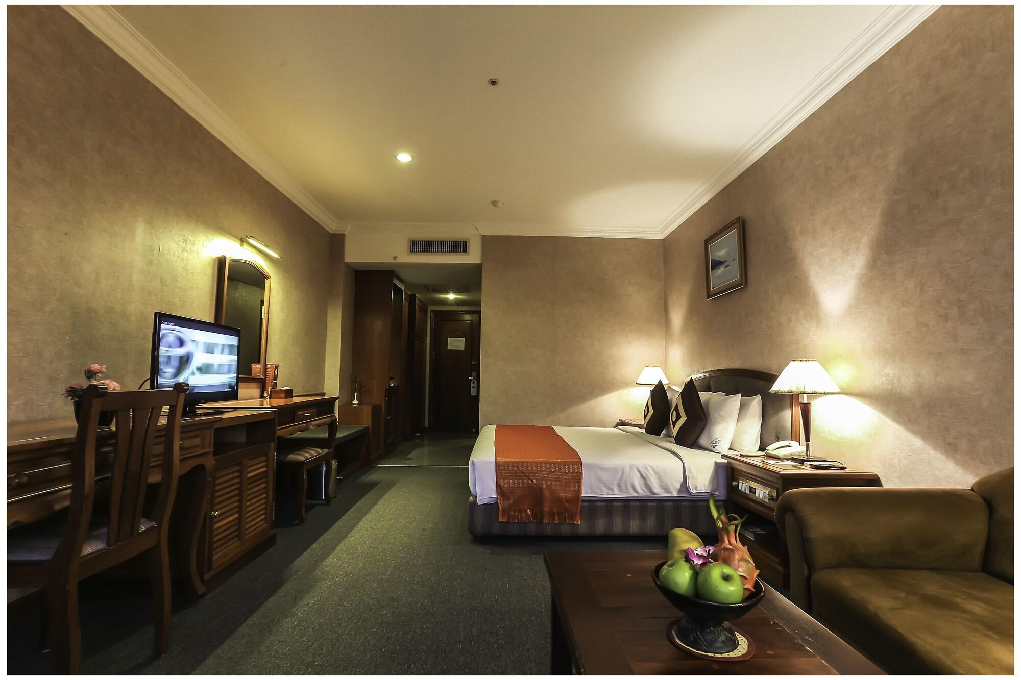 Angkor Howard Hotel Siem Reap Exteriör bild