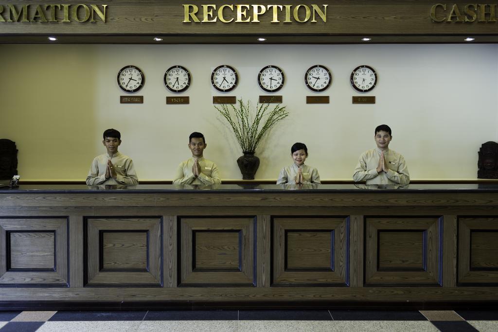 Angkor Howard Hotel Siem Reap Exteriör bild