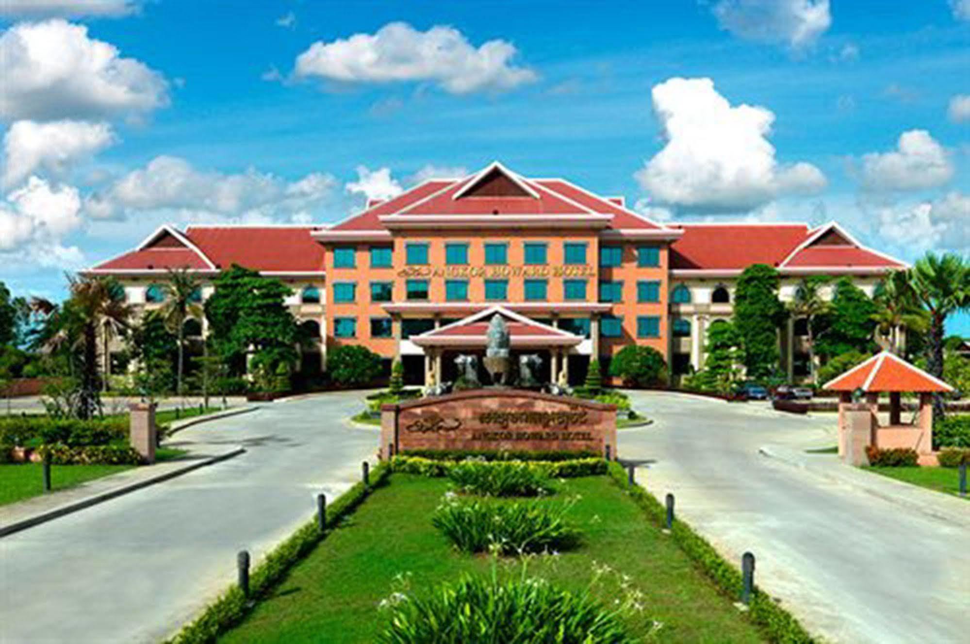Angkor Howard Hotel Siem Reap Exteriör bild