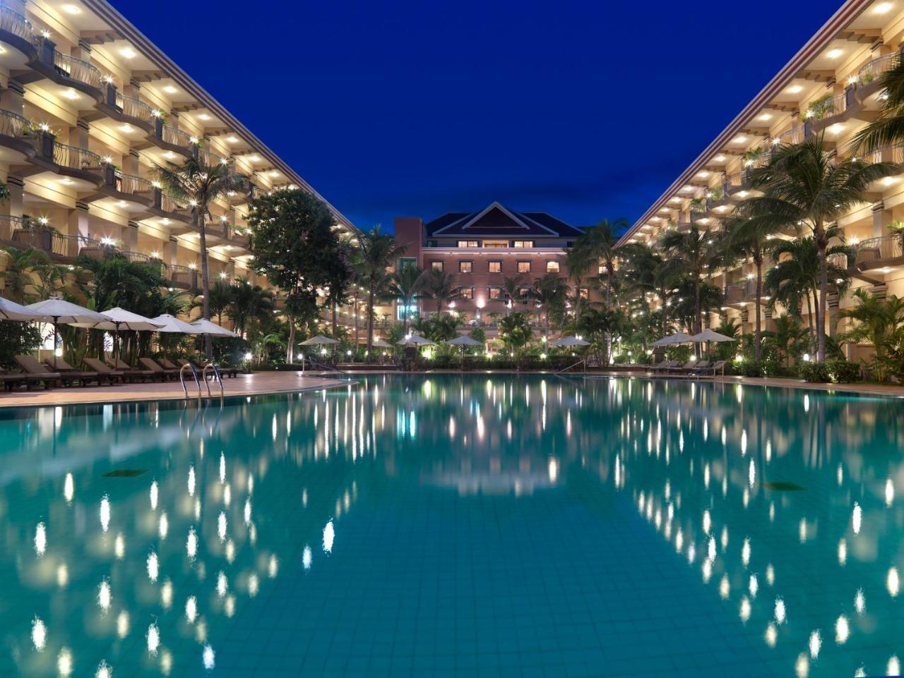 Angkor Howard Hotel Siem Reap Exteriör bild